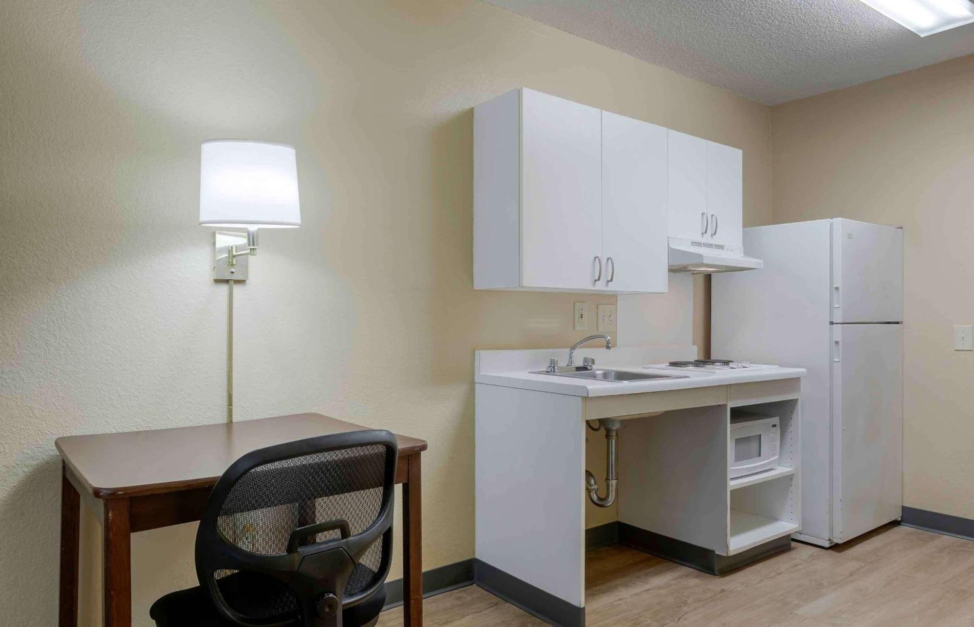 Extended Stay America Select Suites - Phoenix - Airport - E Oak St Dış mekan fotoğraf